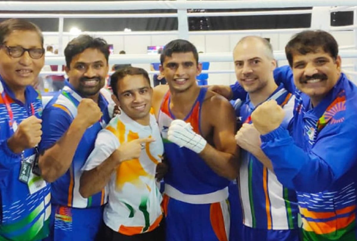 Amit Panghal and Manish Kaushik entered in olympic qualifier, secured medal in world championship