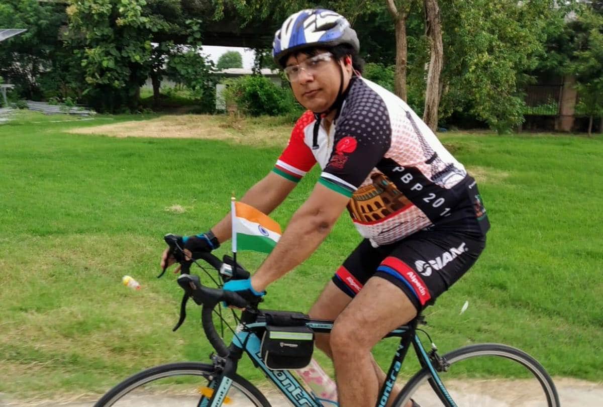 iitians prof. R.K verma made pedal passenger group