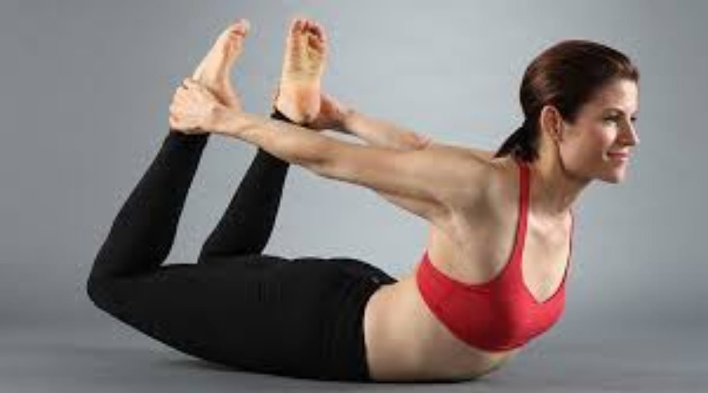 dhanurasana benefits and precautions