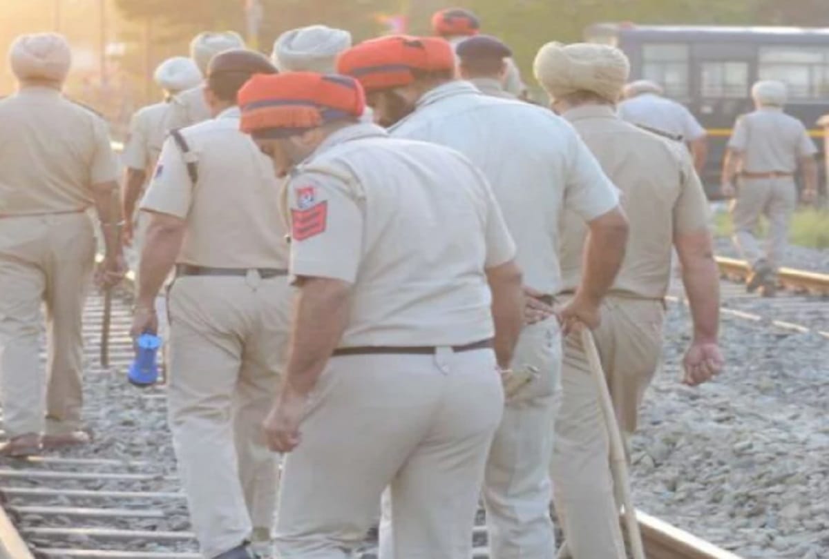 Police personnel also in the quagmire of intoxication