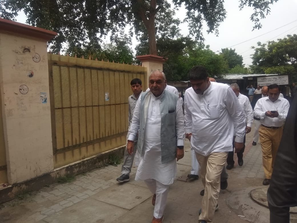 former CM hooda in panchkula court