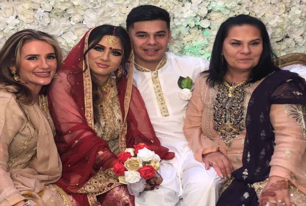 zayn malik sister Gets Married With her Boyfriend At 17