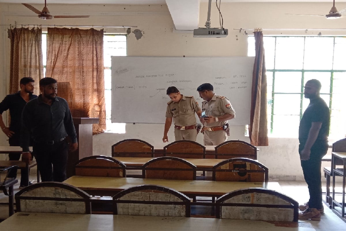 Fight and firing between two sides of students in IIMT college at Meerut district