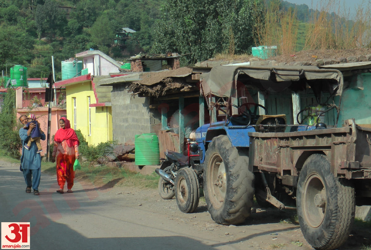 Pakistan radio channel frequency and mobile signals reached jammu kashmir