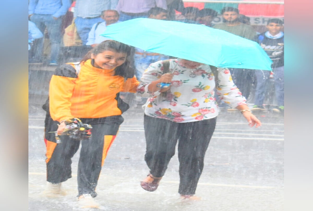 himachal weather forecast: heavy rainfall recorded in dharamshala