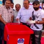 मोहम्मद शमी ने किया कूडेदान का उद्घाटन
