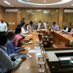 राजनाथ सिंह ने डीआरडीओ अधिकारियों से बात की