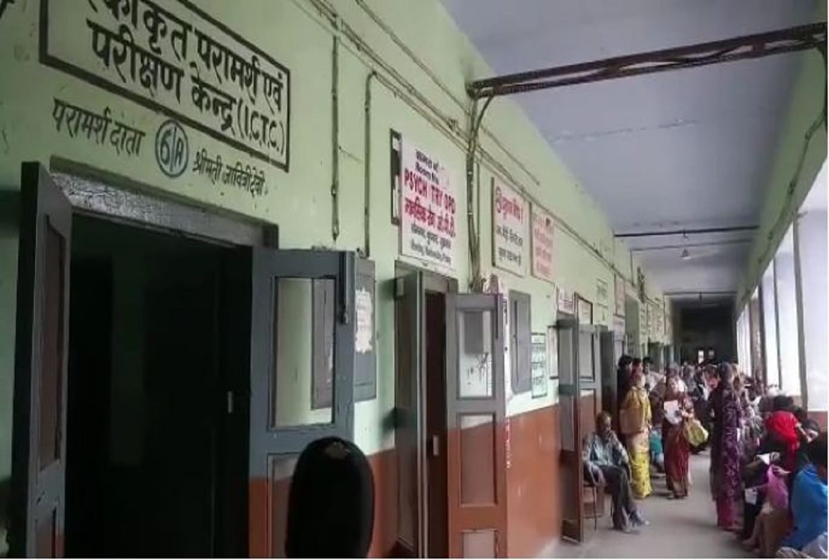 crime in aligarh two missing sisters found unconscious from farm