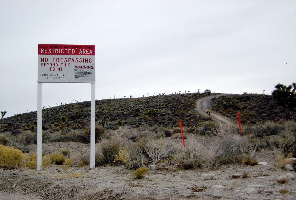Why Area 51 is the most mysterious place in the world Are there really Alien hostages