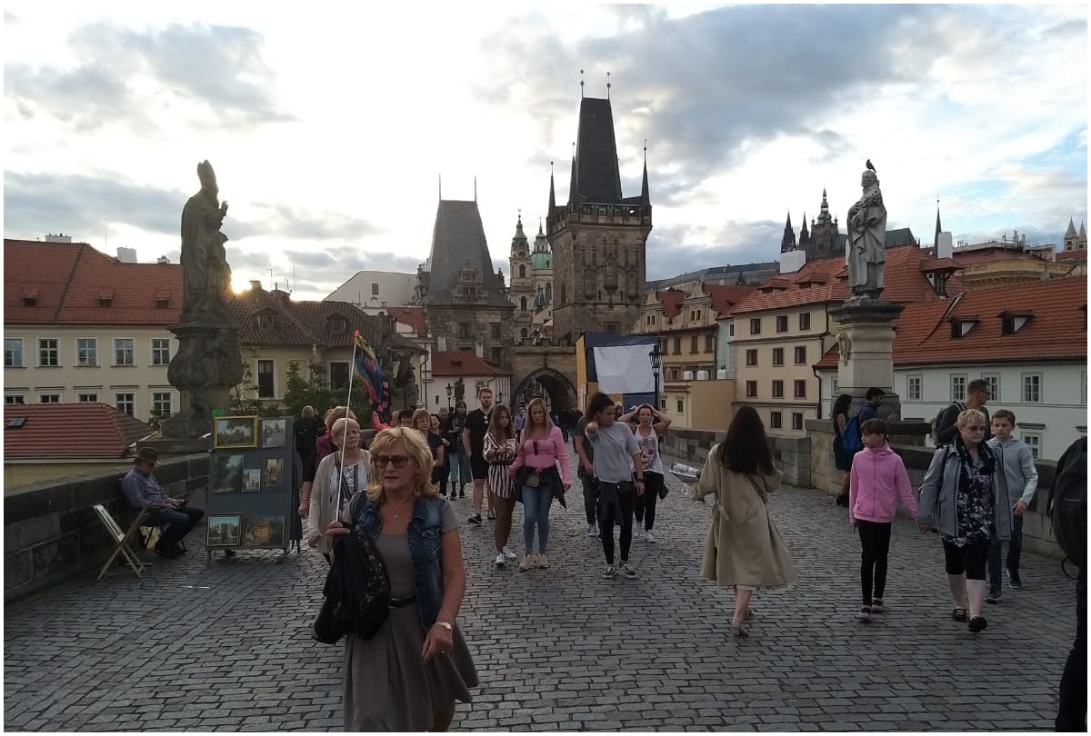 prague boat tour charles bridge and other places