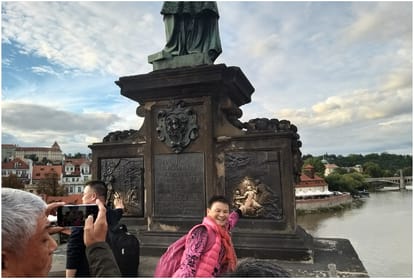 prague boat tour charles bridge and other places