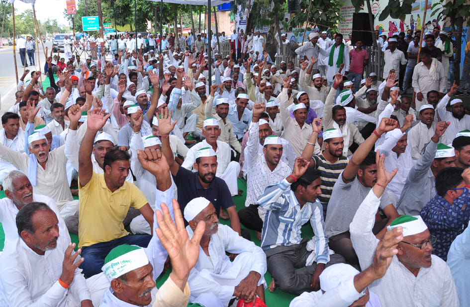 Bhakiyu Tomar staged a demonstration in the Commissionerate