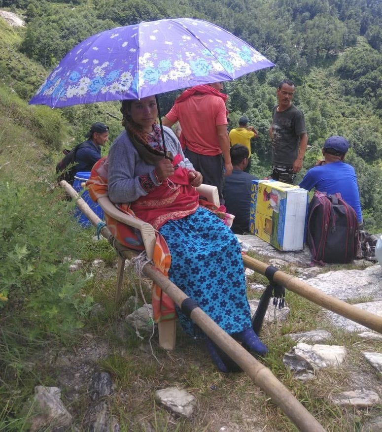 Road logjam and Pregnant Women
