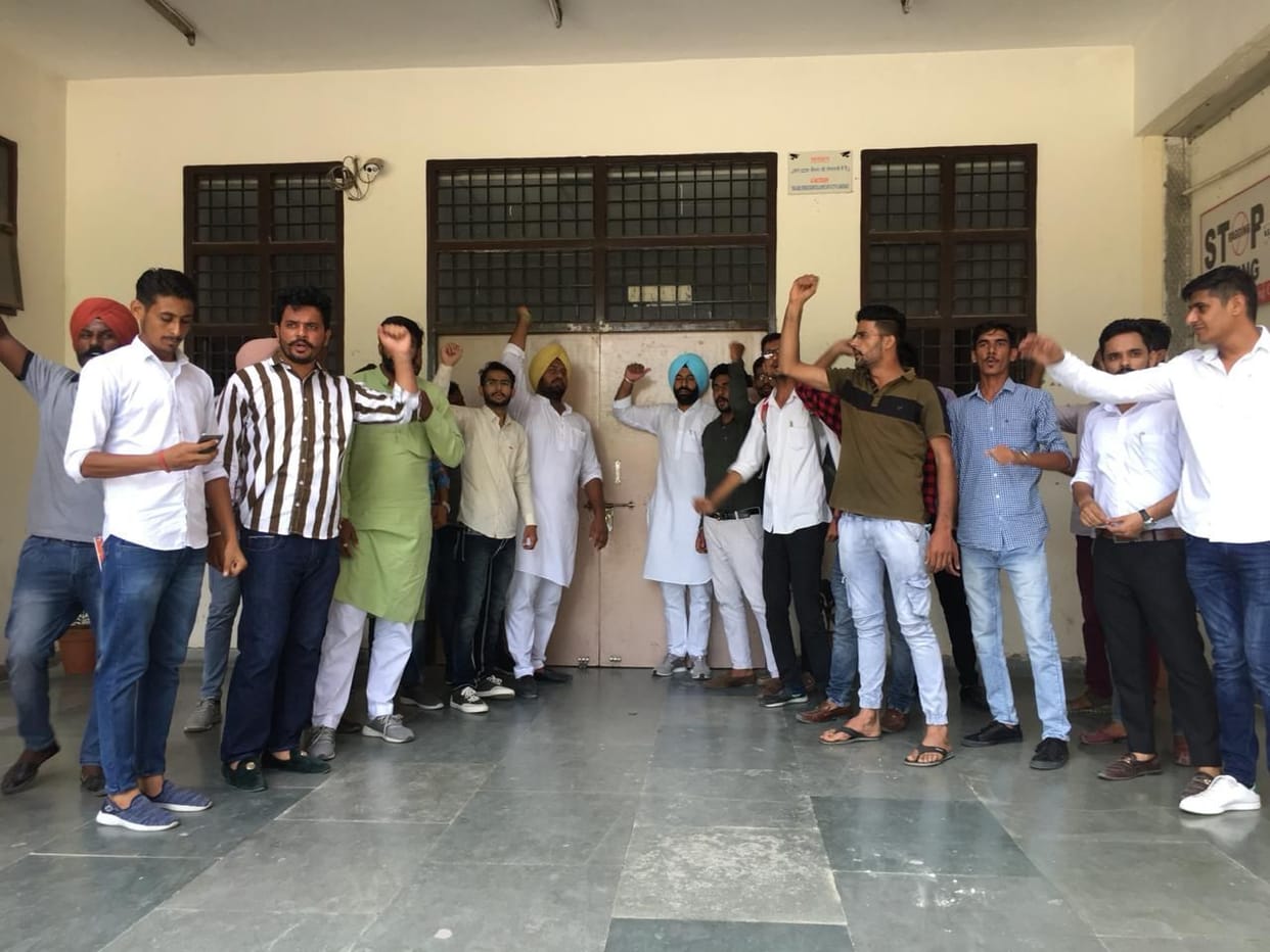 student leaders boycott lockout classes at tagore and cv raman bhavan