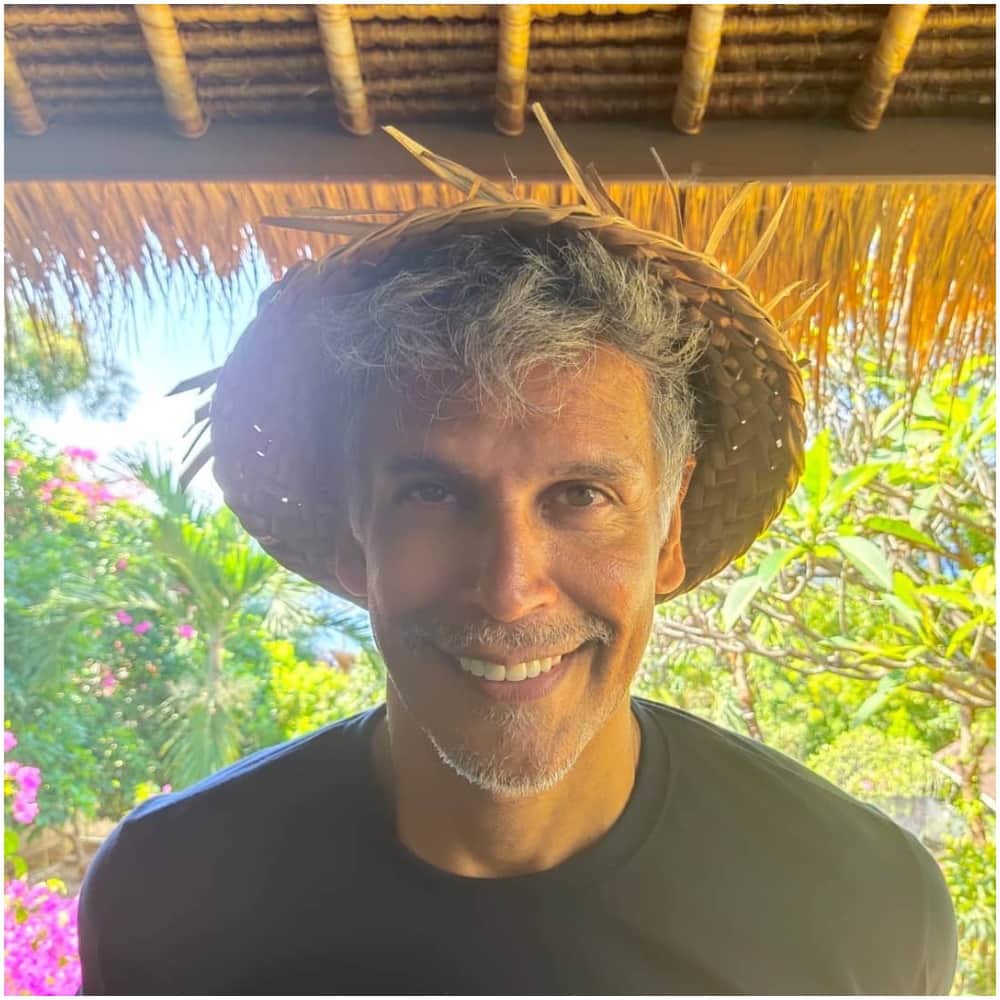 milind soman learn drive and post video with wife ankita konwar