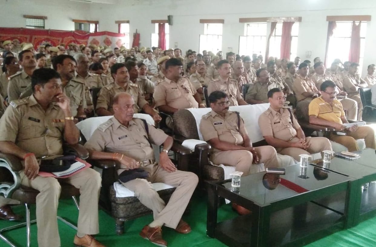 policemen got the training for being tensionless