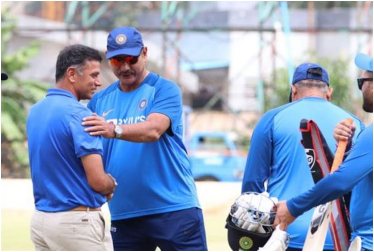 Zaheer khan and Ravi Shastri supports Rahul Dravid on indian players not playing foreign leagues statement