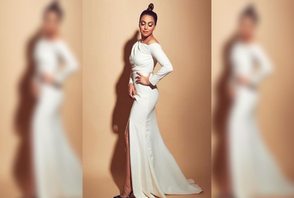 Swara Bhasker reaction on use Abuses words for 4 Year Old Kid said jokingly and self deprecatingly