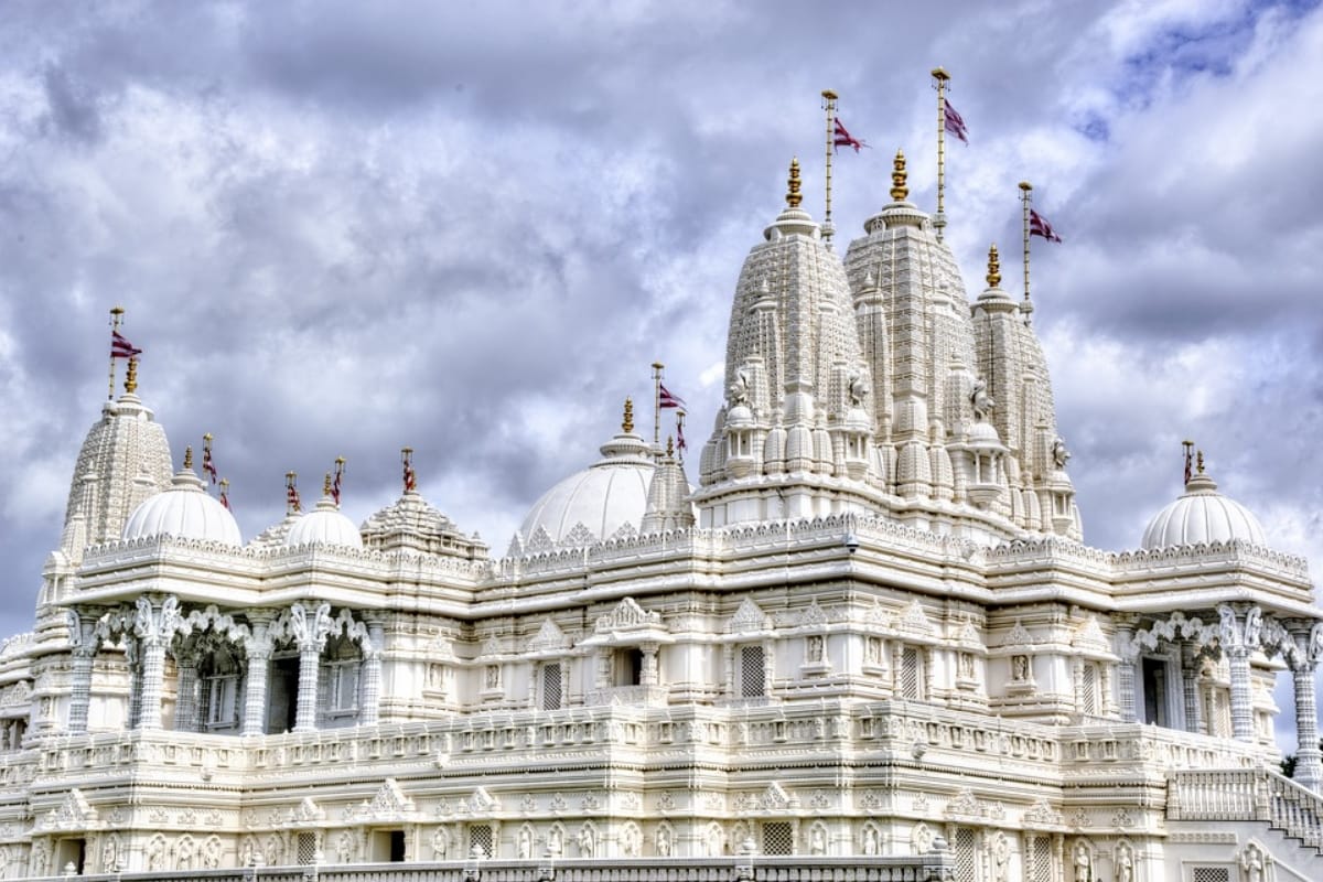 irctc offers 9 nights 10 days aastha teerth yatra to five places 4 november 2019