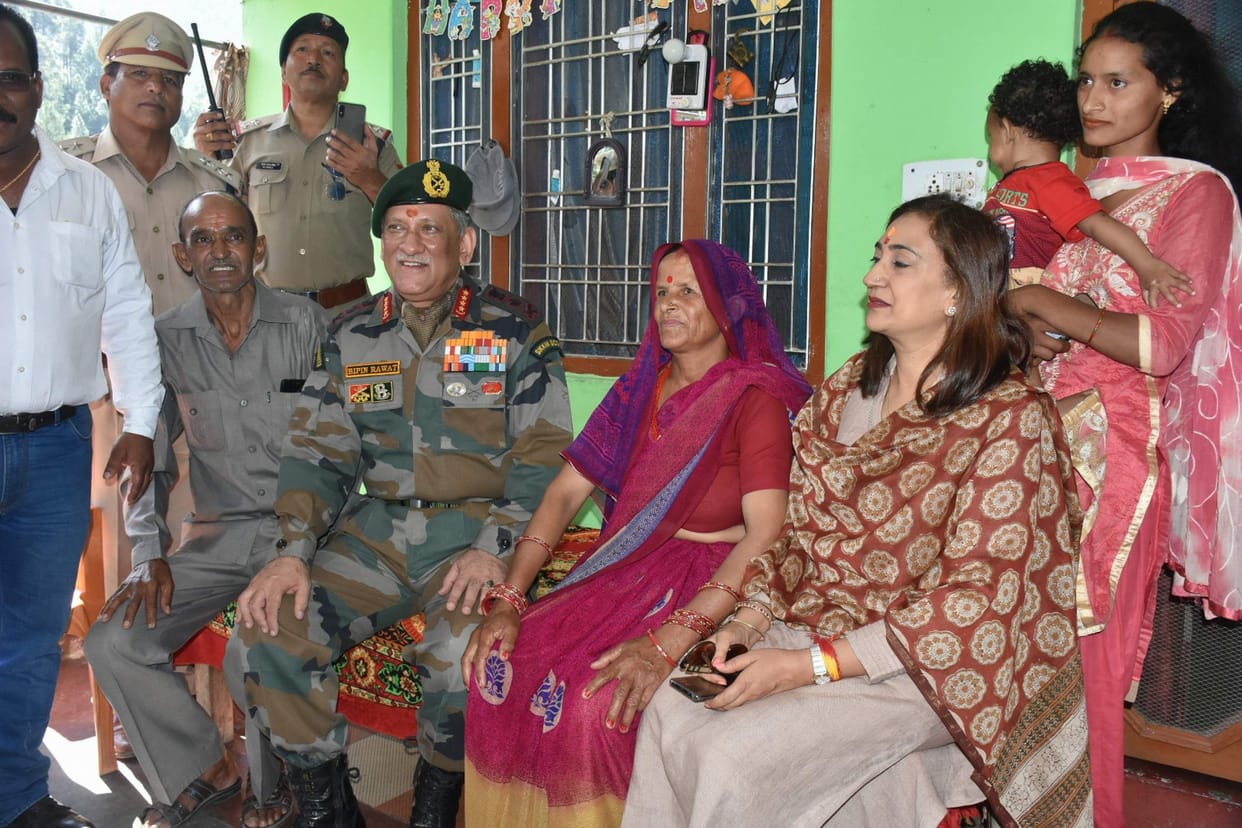 Village arrives with army cheer when army chief reaches Thati