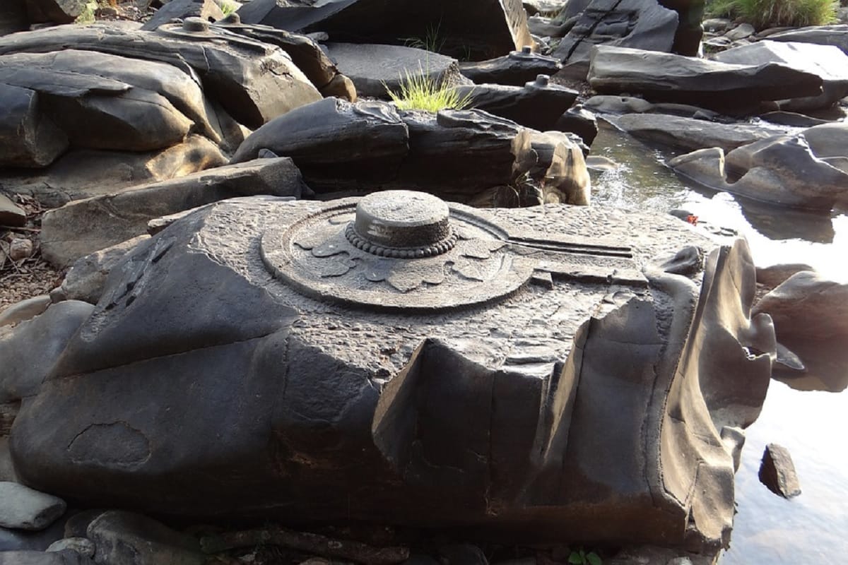 sahasralinga in karnataka, a divine place to see thousand shivling in one place