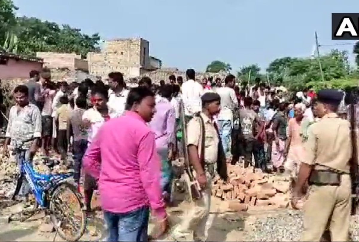 One person has died and four people have been injured in an explosion in Bihar