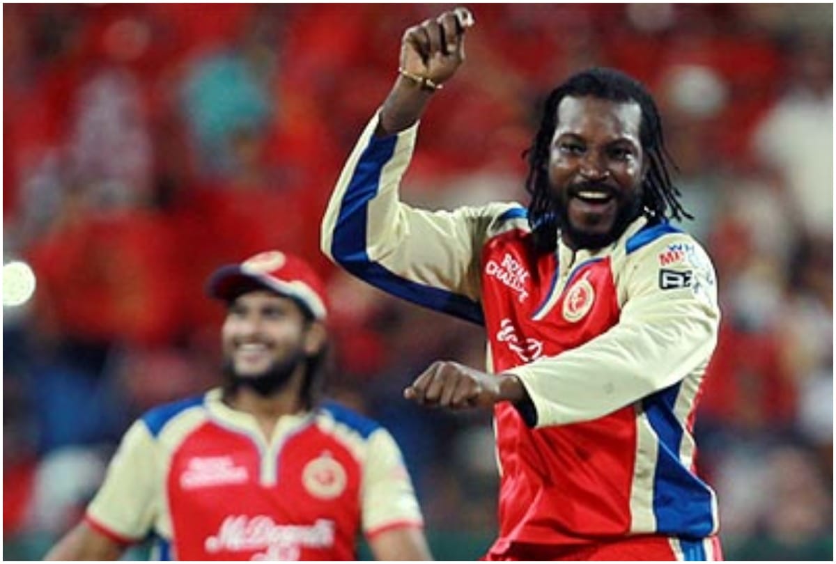 IPL2020: kxip and SunRisers Hyderabad engage in war of words over gayle and david warner