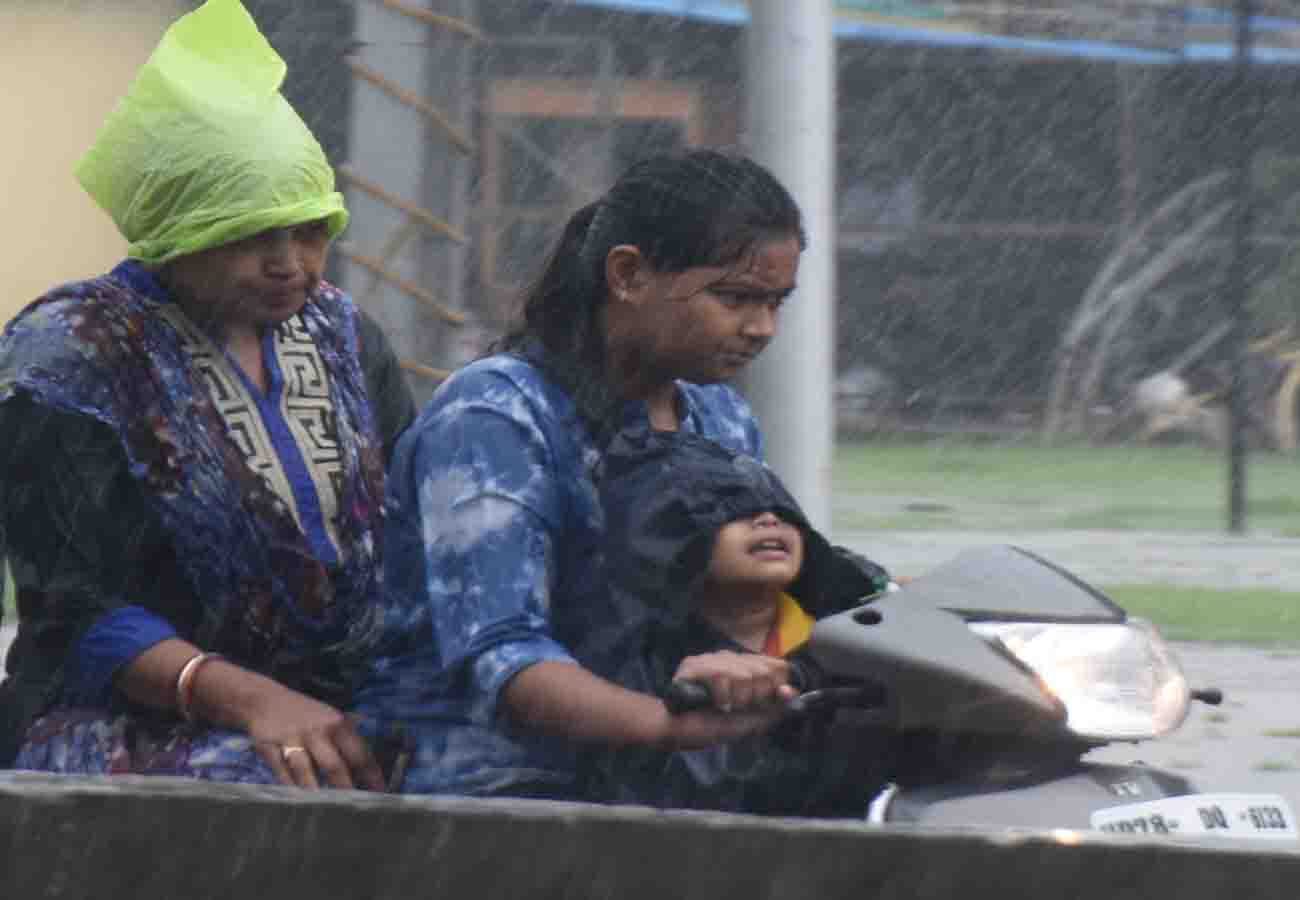 झमाझम बारिश