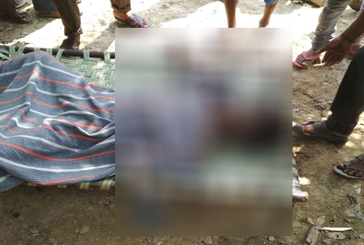 UP News In Hindi: Blast In Cracker Factory Etah