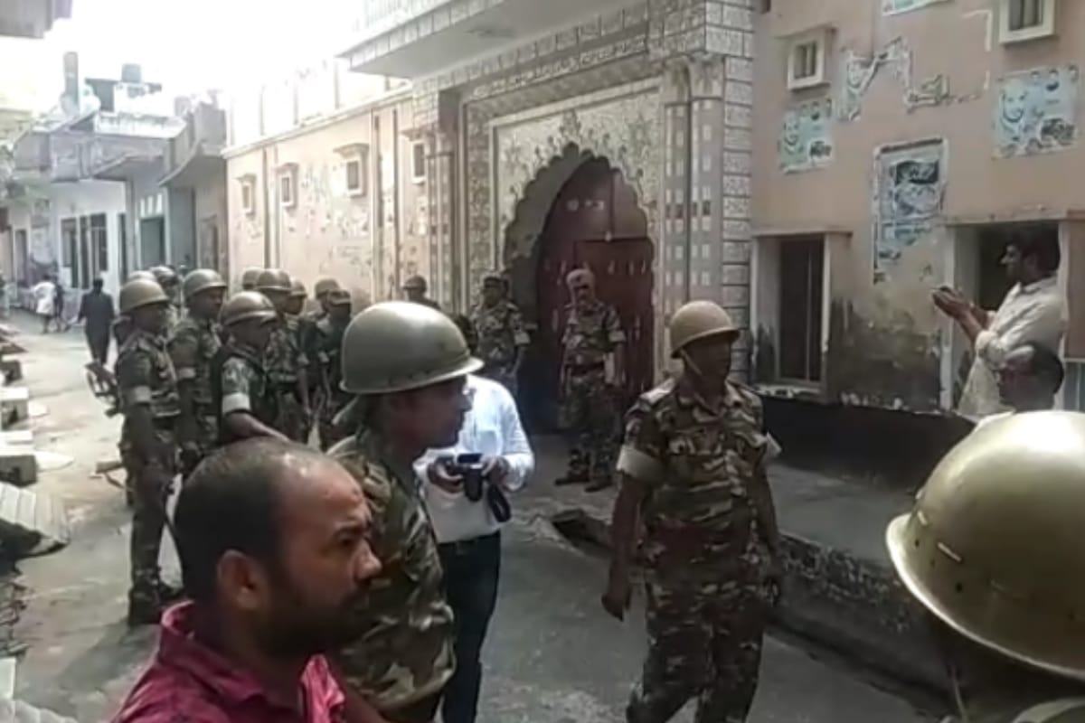 SP MLA Nahid hasan location found in prayagraj district in UP