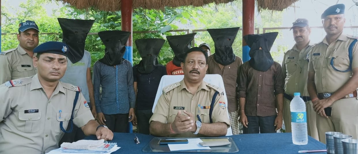 six brother involve in Scrap warehouse robbery at roorkee