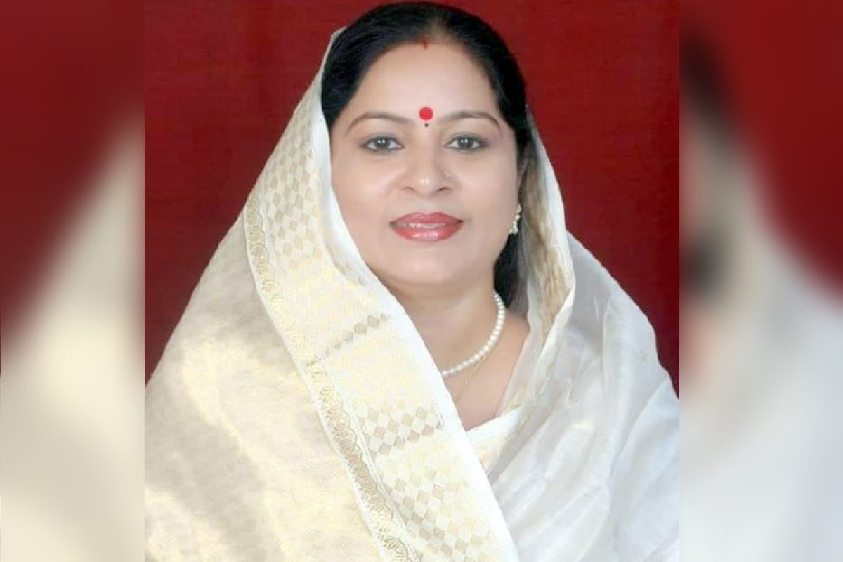 Bijnor: Case filed against hundred people including BSP candidate Ruchi Veera for violation of code of conduct