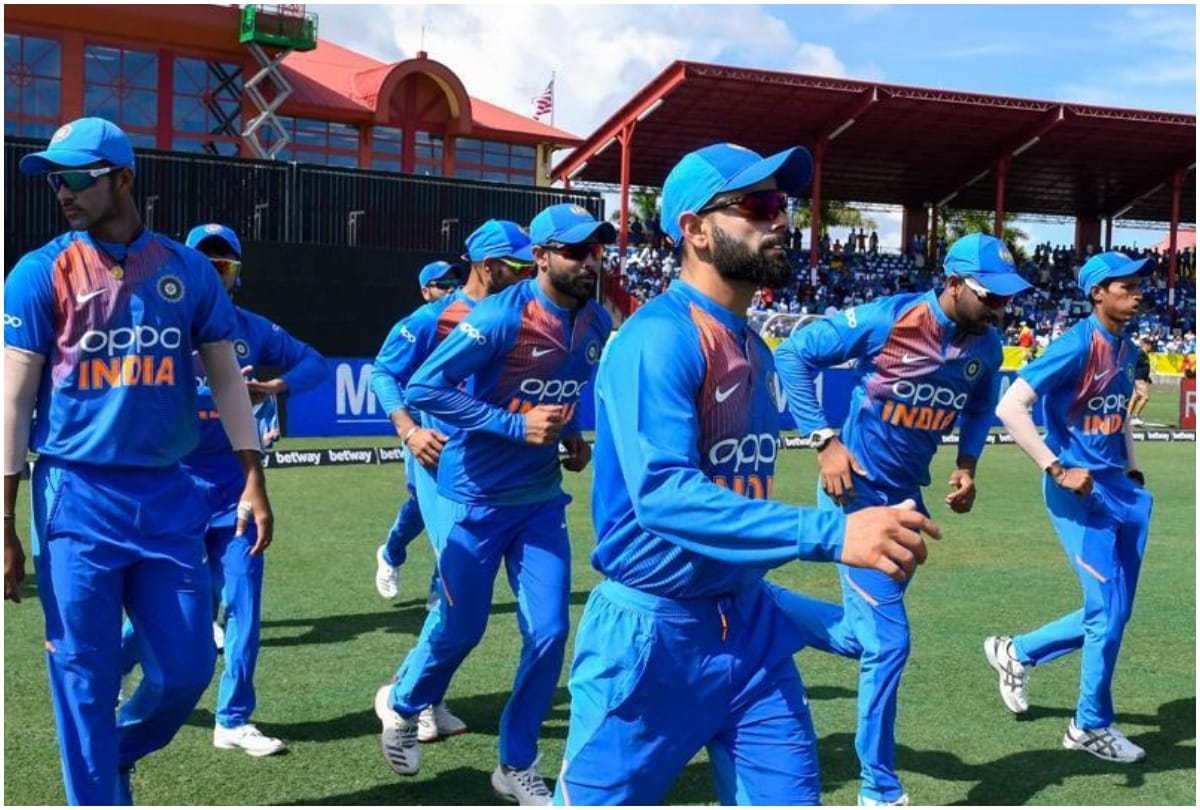 Sourav Ganguly meets virat kohli rohit sharma to discuss roadmap 