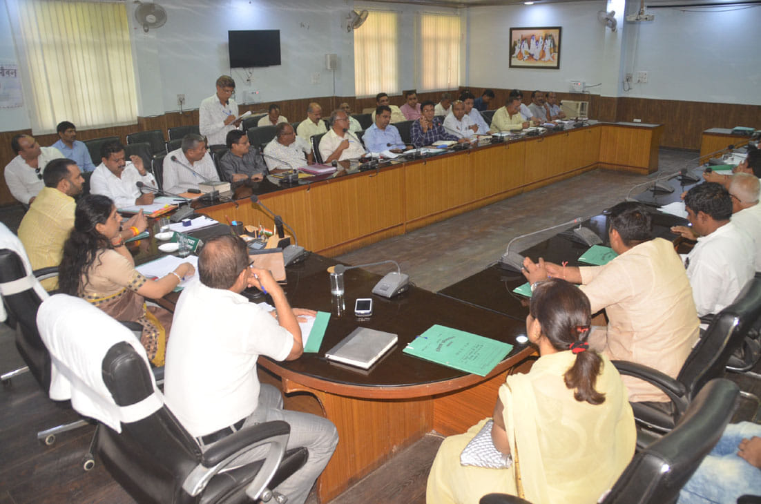 Tax will be imposed on big traders, small ones will get relief