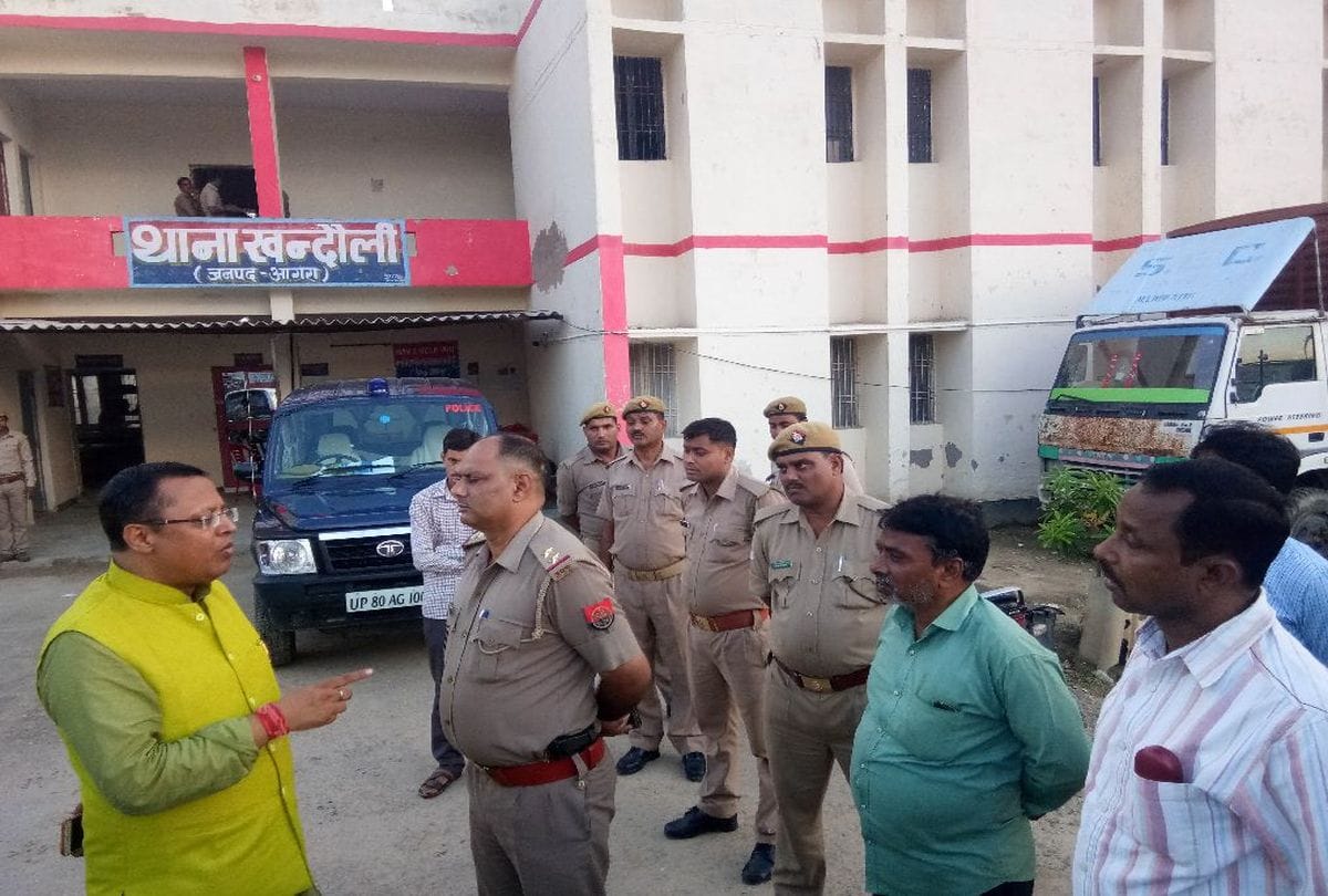 accused arrested of communal conflict in agra