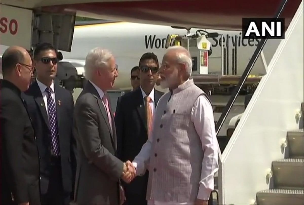 PM Modi first day spend with business meeting and Kashmiri Pandits see photos