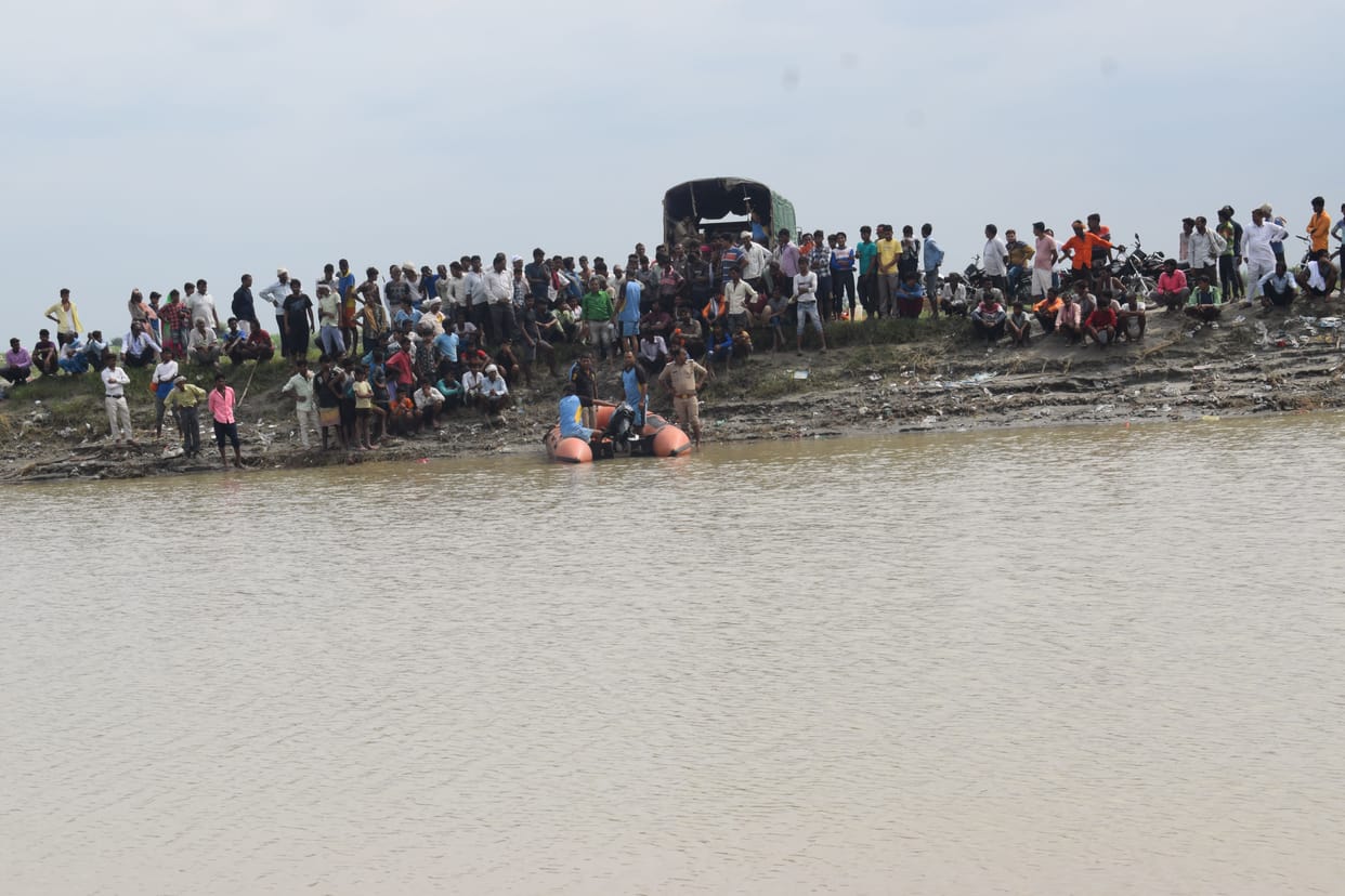 death in river, kasganj