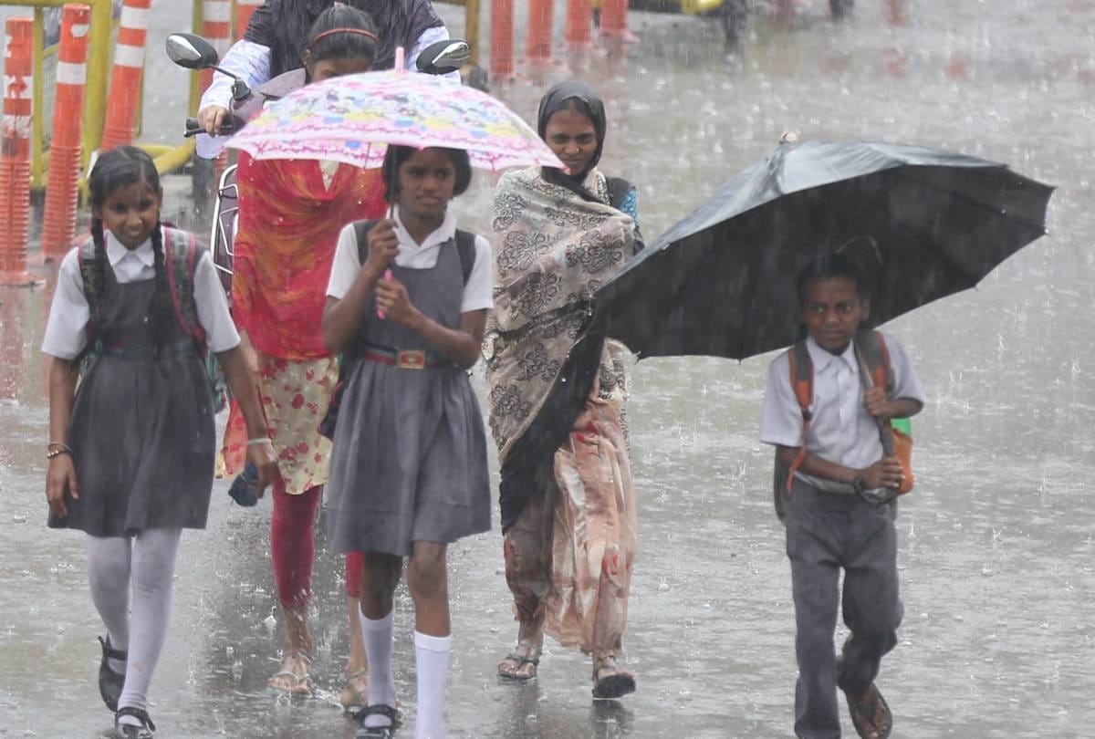 Rain warning for next 48 hours in Uttar Pradesh