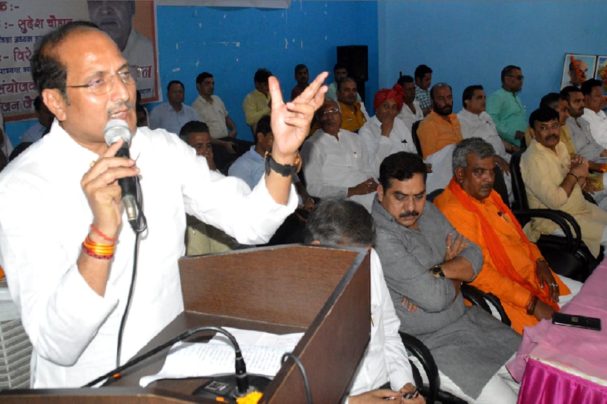 Minister Suresh Rana said sugar mills will upgrade from ten crore in Baghpat