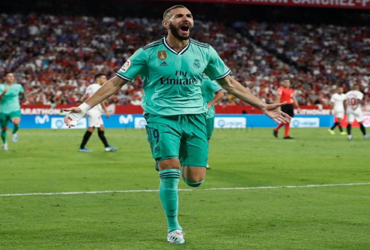 Karim Benzema passed 300 goals for Real Madrid defeated Valencia in La Liga match