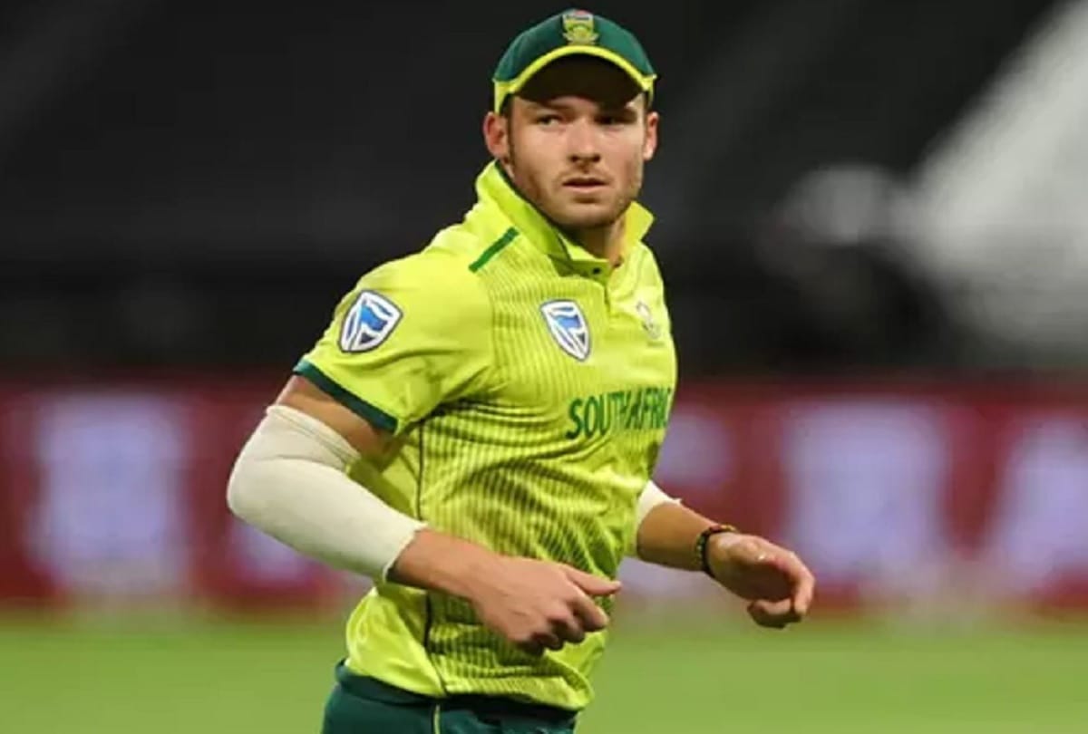 IND v SA David miller equals record of shoaib malik of taking most t20i catches