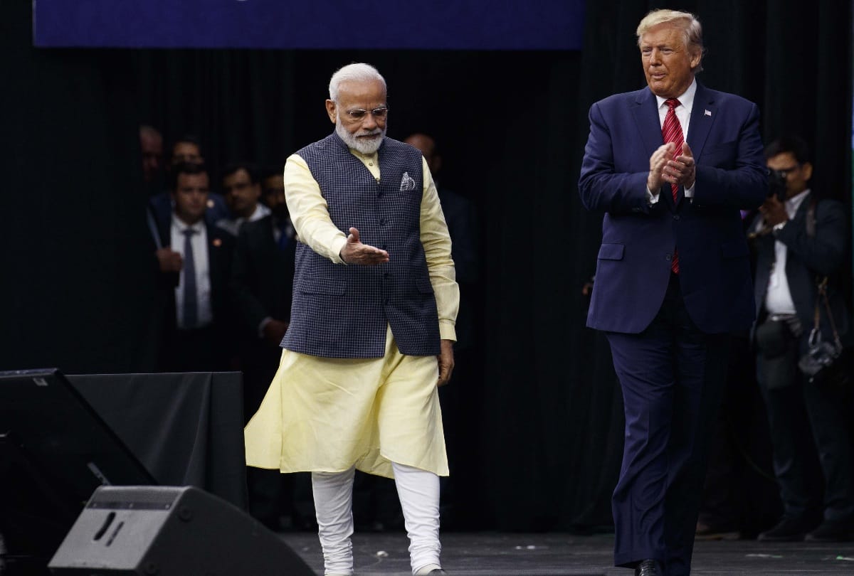 Prime Minister Narendra Modi and Donald trump chemistry in Howdy Modi Event in Houston