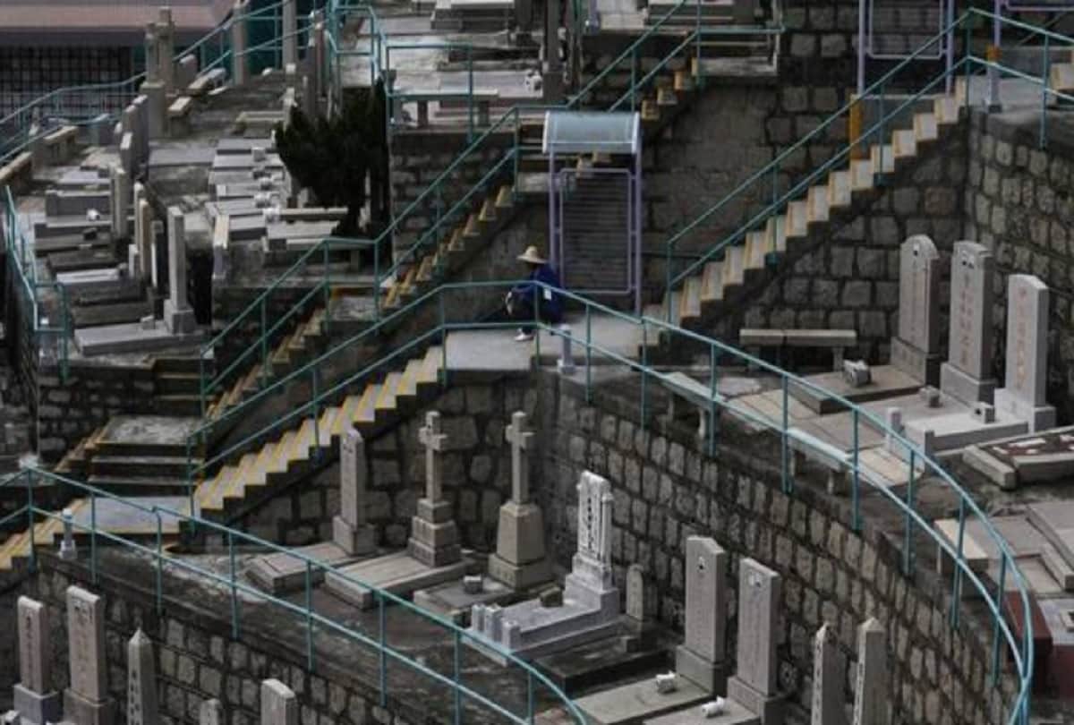 HongKong face grave shortage costs more to house the dead than the living