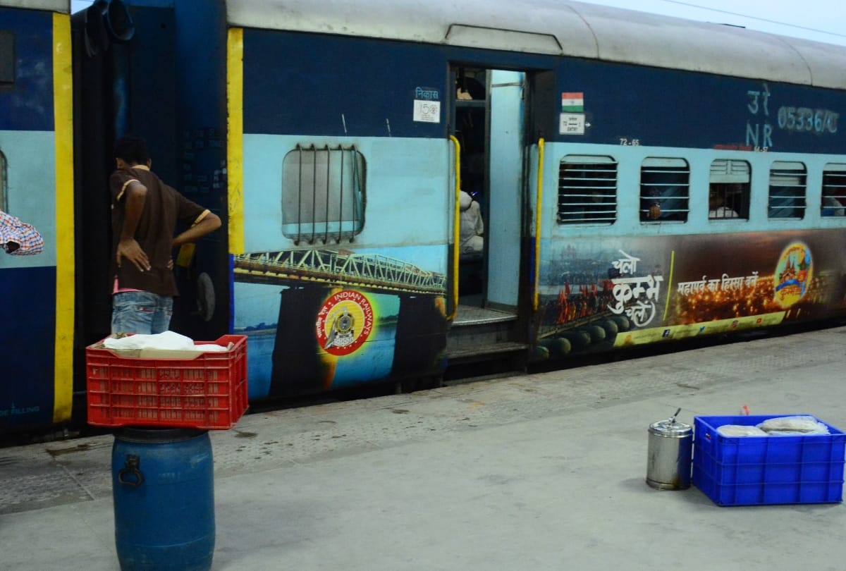 there is no pantrycar in 60 trains