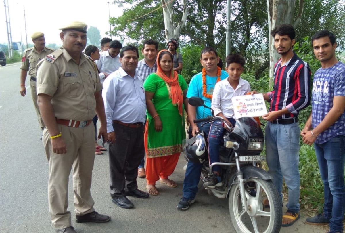 road safety awareness rally in una ahimachal pradesh