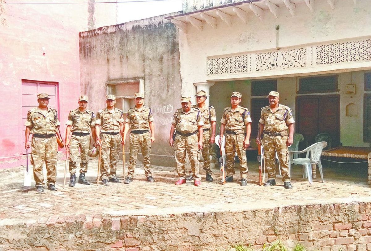 communal tension in Saimra village of Agra due to the arrest of BJP leader