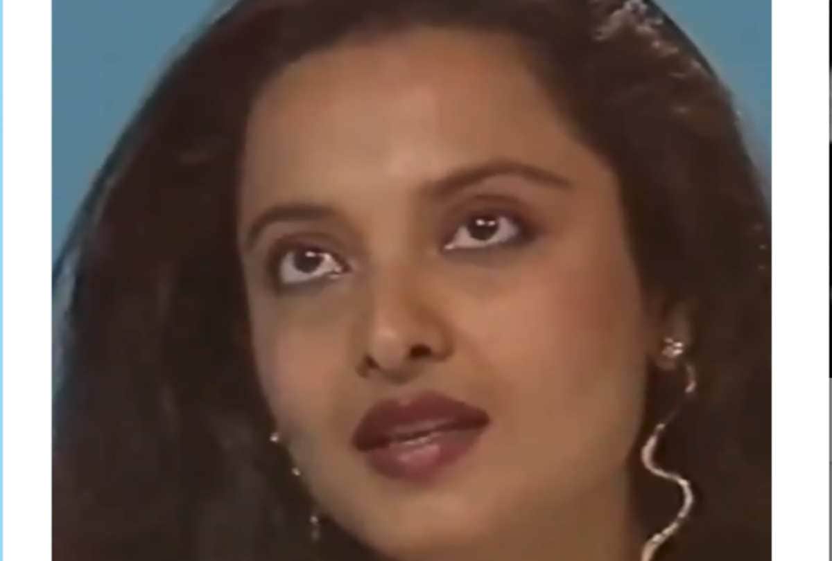 rekha sung a song in a interview video viral