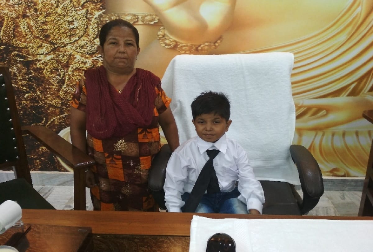 Sixth student became the principal of a government school for a day