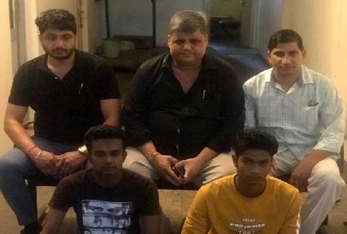 Crime Branch arrested two Bangladeshis for burglary