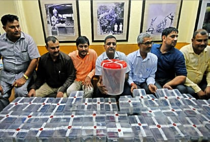man arrested who supply illegal arms in putting CNG cylinder in delhi ncr